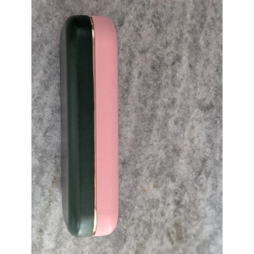 Kate Spade New York pink and green hard eyeglass case with cleaning cloth